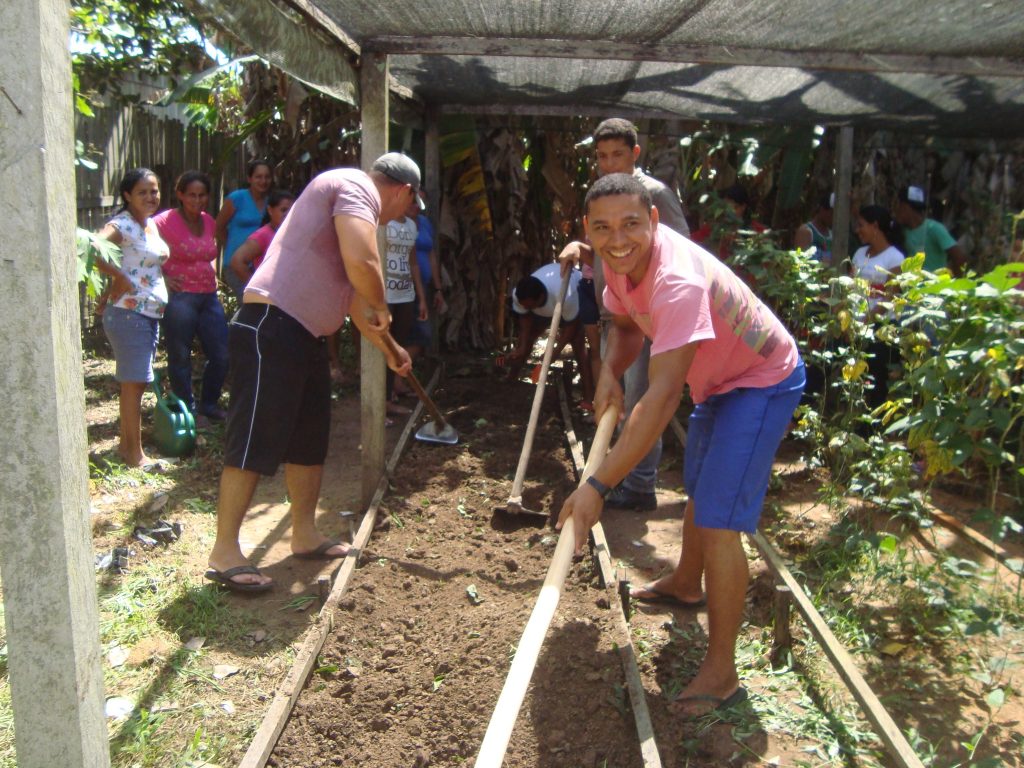 Construção de canteiro
