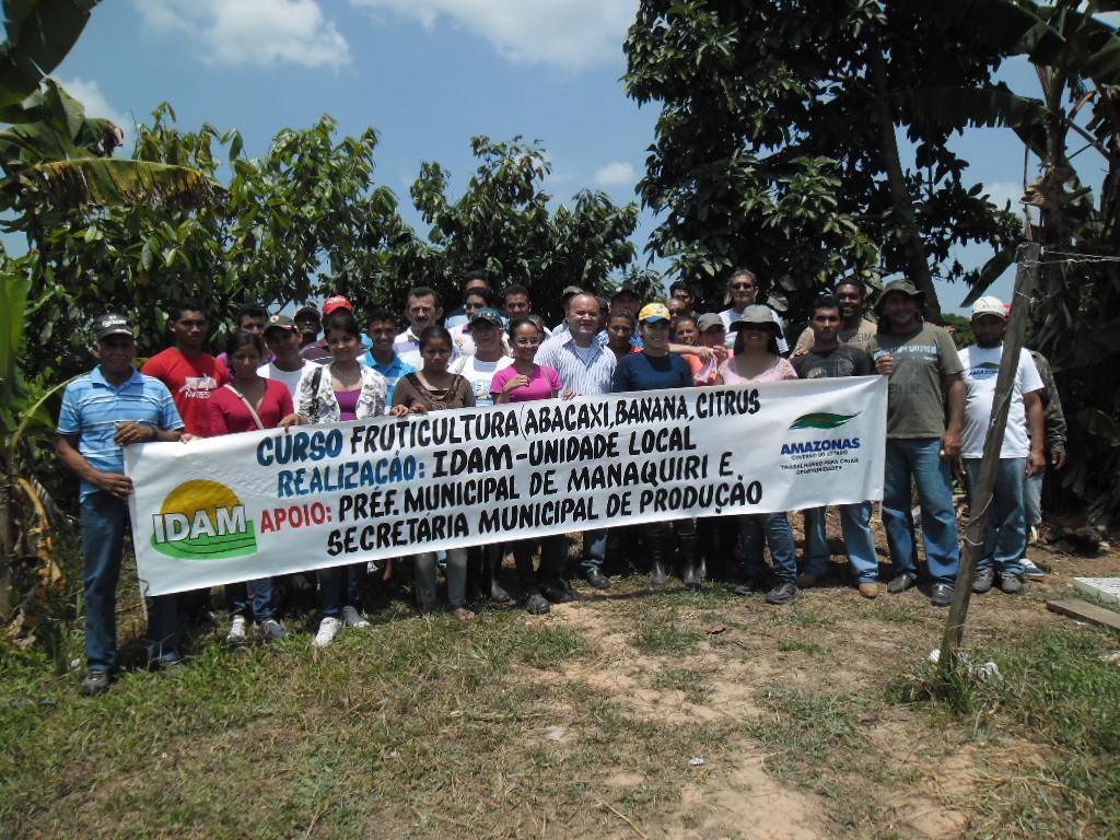Participantes do curso de fruticultura