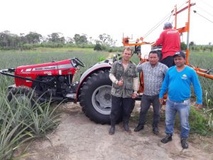Imagem da notícia - Produtores de Itacoatiara recebem investimentos de R$ 1,5 milhão em recursos e equipamentos agrícolas