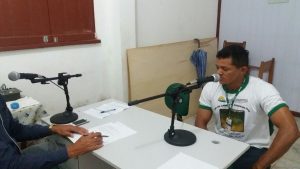 Extensionista do Idam Ipixuna concede entrevista em rádio local
