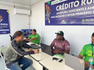 Imagem da notícia - Governo do Amazonas realiza ação de crédito para pescadores artesanais de Santa Isabel do Rio Negro
