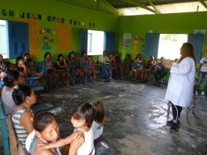Imagem da notícia - Agricultoras são orientadas sobre preventivo de câncer de colo de útero e mamas