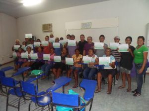 Imagem da notícia - Agricultores de Barcelos são capacitados para boas práticas de cultivo da mandioca