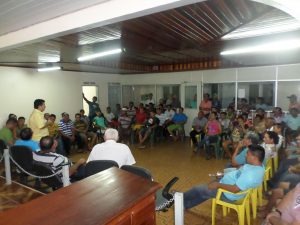 Imagem da notícia - Famílias rurais de Caapiranga recebem orientações sobre crédito rural para 2014