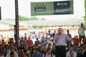 Imagem da notícia - Governador José Melo lança programa Banco do Povo em Manicoré