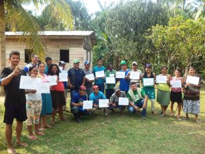 Imagem da notícia - Agricultores e técnicos são capacitados em boas práticas de manejo e extração de óleo de copaíba em Jutaí