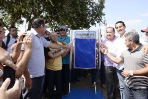 Imagem da notícia - Estrada Novo Céu, em Autazes, é inaugurada pelo governador José Melo, que anunciou novos investimentos na região