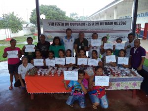 Imagem da notícia - Agricultores familiares recebem curso sobre Beneficiamento de Frutas Regionais no município de Vila Rica de Caviana