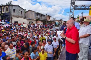 Imagem da notícia - Em Coari, governador professor José Melo inaugura Ponte do Pêra, um Ceti e anuncia recuperação total do sistema viário da cidade