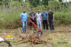 Imagem da notícia - Máquina para extrair mandioca e macaxeira promete maior rendimento e menos esforço físico do produtor rural