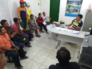 Imagem da notícia - Agricultores familiares de Presidente Figueiredo assinam projetos para receberem financiamento da Afeam