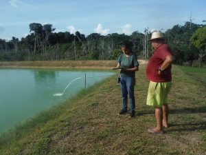 Imagem da notícia - Piscicultores familiares de Itacoatiara recebem visita de Ater