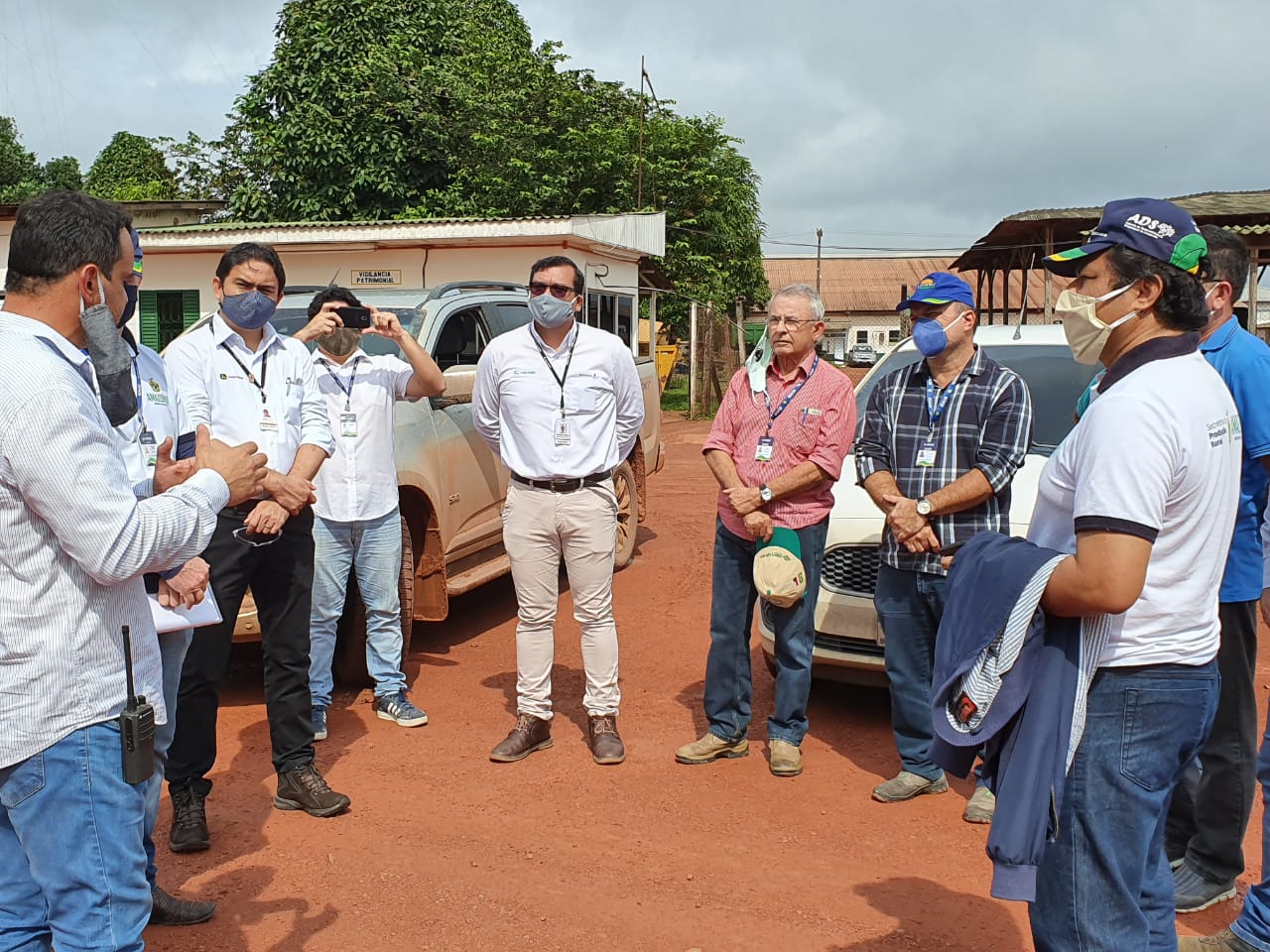 Imagem da notícia - Comitiva do Idam e Sepror participam de Dia no Campo