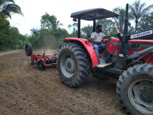 Imagem da notícia - Idam realiza curso de mecanização agrícola para produtores rurais em Borba