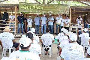 Imagem da notícia - Em Manacapuru, Wilson Lima anuncia pagamento de R$ 3,2 mi em subvenções para a juta e a malva