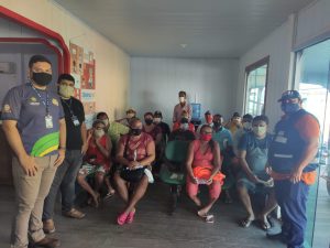 Imagem da notícia - Técnicos do Idam se reúnem com pequenos produtores de Anamã e oferecem palestra sobre avicultura
