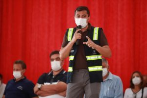 Imagem da notícia - Wilson Lima entrega equipamentos que beneficiarão mais de 200 famílias em São Paulo de Olivença