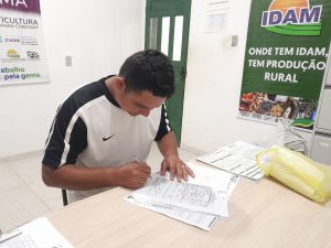 Imagem da notícia - Em Benjamin Constant, Idam promove regularização, kits de sementes e assistência técnica a produtores rurais
