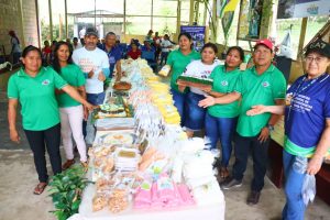 Imagem da notícia - Idam leva curso Boas Práticas de Fabricação de Derivados da Mandioca a Ipixuna