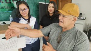 Imagem da notícia - Careiro Castanho: 50 produtores rurais são beneficiados com entrega de certificado realizada pelo Idam