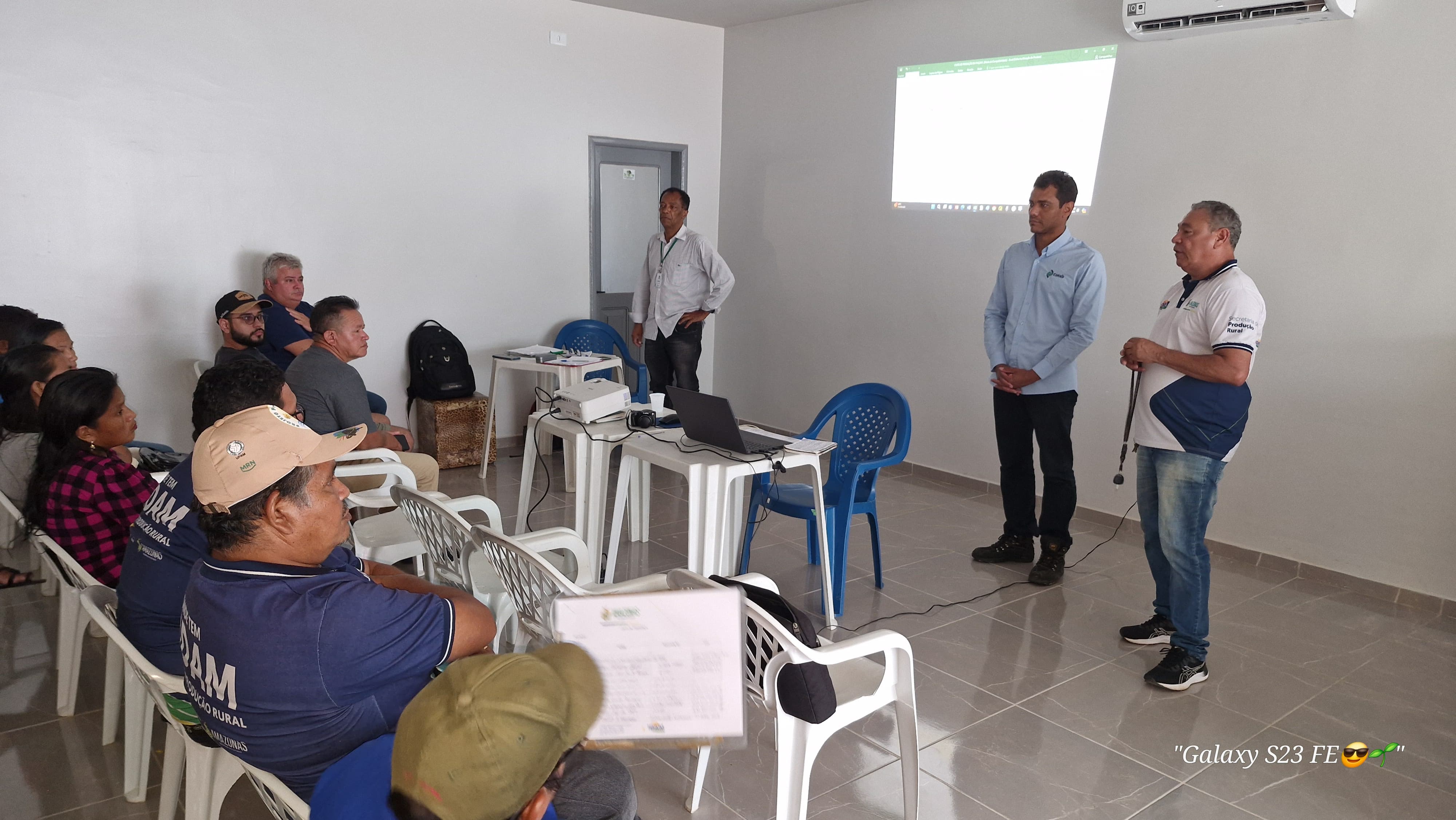 Imagem da notícia - Em Barcelos, Idam participa de levantamento de informações para definir preço mínimo da piaçava