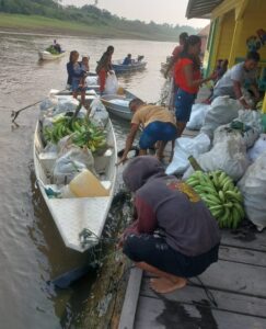 Imagem da notícia - Em Amaturá, Idam atua na logística de cinco toneladas de alimentos adquiridos pelo PAA Indígena