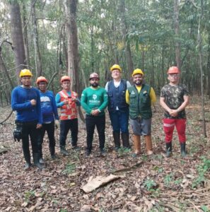 Imagem da notícia - Idam e Sema identificam espécies madeireiras para manejo em pequena escala na RDS Piagaçu-Purus