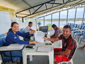 Imagem da notícia - Idam leva serviços de regularização de documentos à comunidade São Francisco do Caramuri