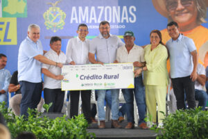 Imagem da notícia - Governador Wilson Lima paga mais de R$ 1,7 milhão na subvenção econômica do pirarucu e destina fomento e insumos ao setor primário