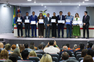 Ouvidoria e Controle Interno do Idam recebem selos do Prêmio de Qualidade do Sistema de G…